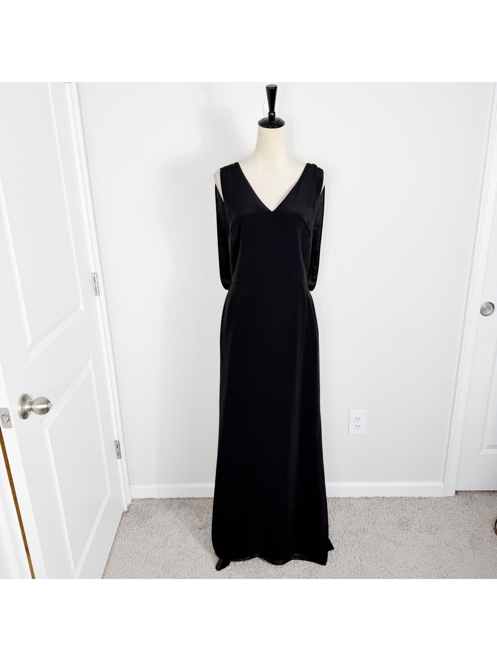 Vintage Vera Wang Satin Formal Evening Gown Dress Black Low Back Draped Size 10